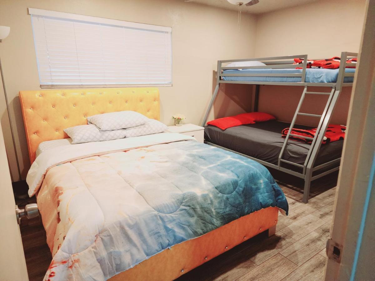 Ocean Breeze Apartment هونتينغتون بيتش، أورانج، كاليفورنيا المظهر الخارجي الصورة